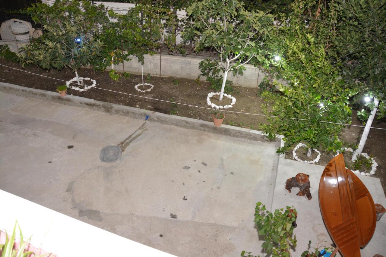 Mico'S Apartments Vlora Kültér fotó