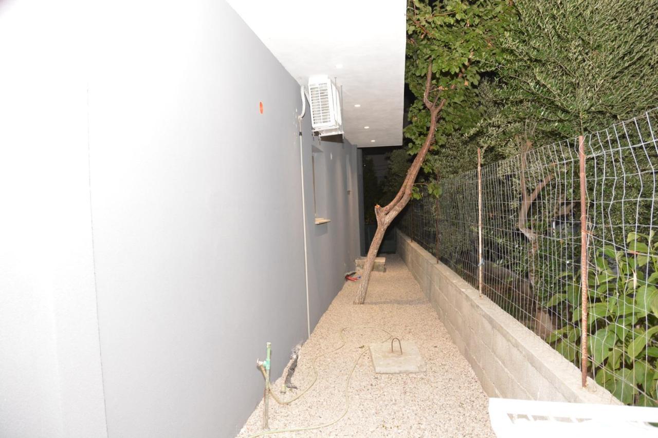 Mico'S Apartments Vlora Kültér fotó